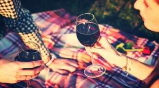 Отвечает врач: влияет ли алкоголь на потенцию?